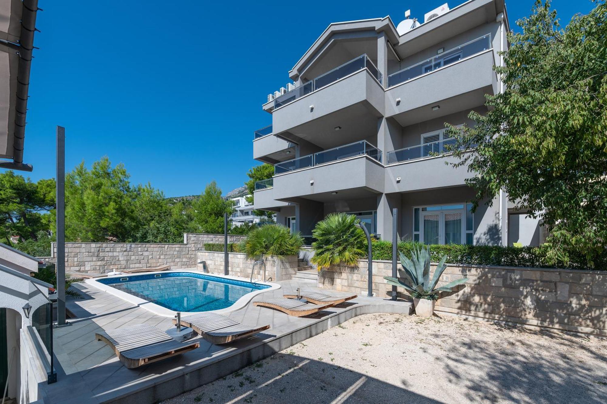 Villa Em Makarska Eksteriør bilde