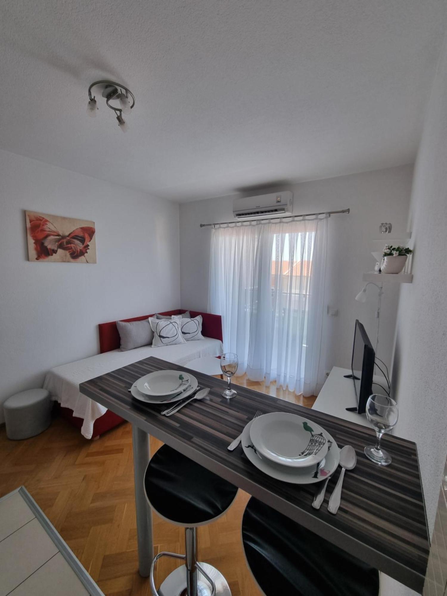 Villa Em Makarska Eksteriør bilde