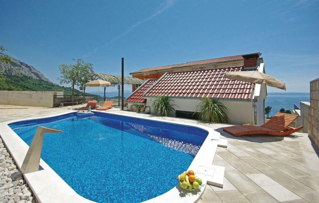 Villa Em Makarska Eksteriør bilde