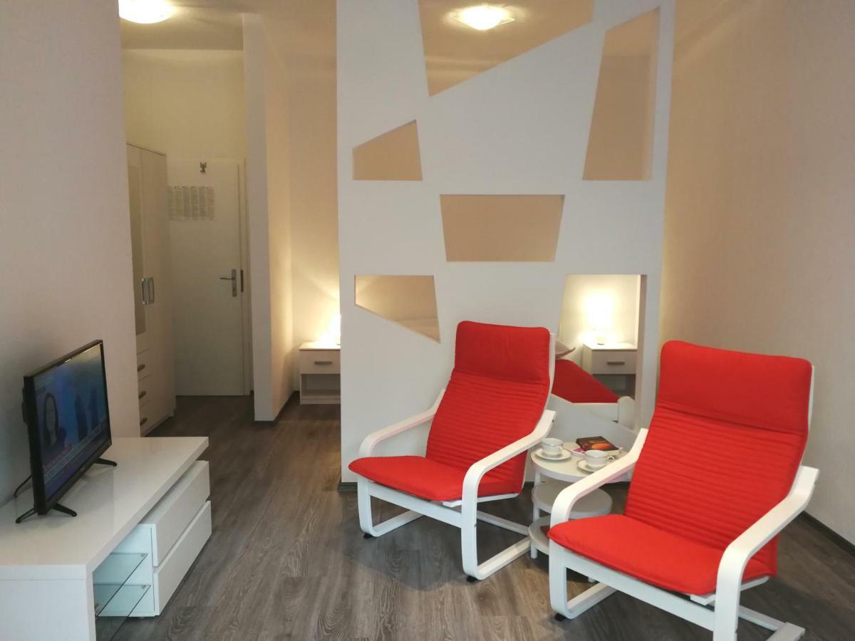Villa Em Makarska Eksteriør bilde